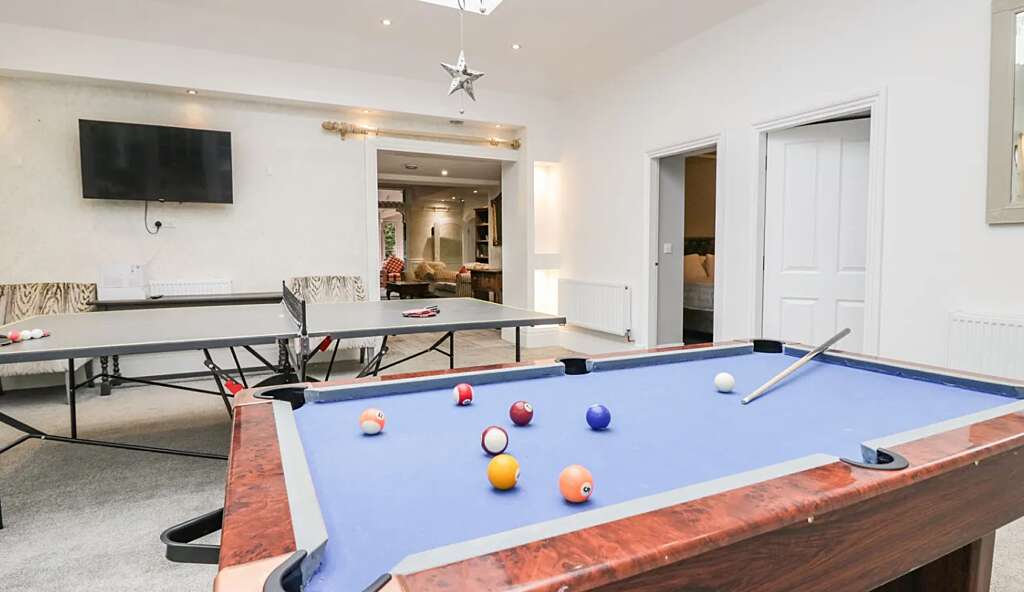 Games Room at Valley View in the Lakes